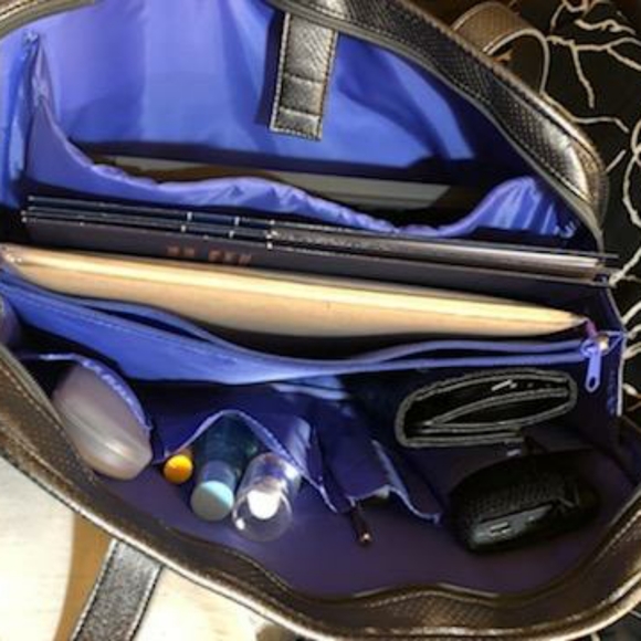 A PRIORI MAKEUP, COMPUTER ,EVERY DAY,PROFESSIONAL BAG. - Picture 6 of 16